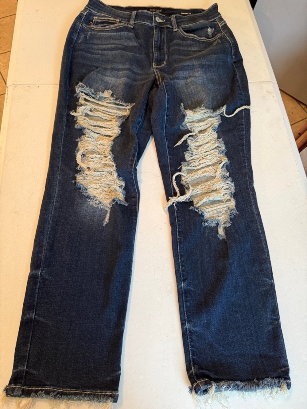 Judy Blue Dark Blue Distressed Ripped Jeans